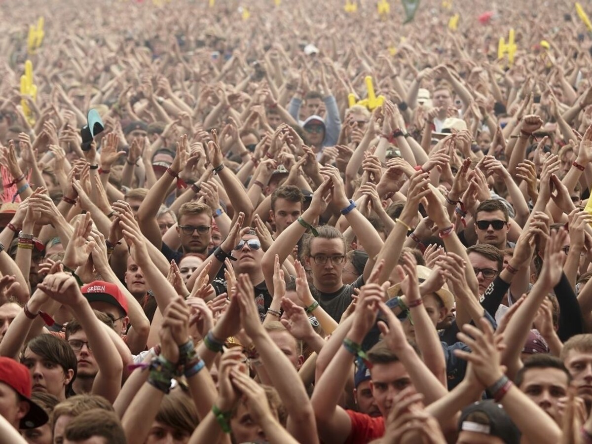 Opatrovateľom ušli seniori, našli ich na metalovom festivale