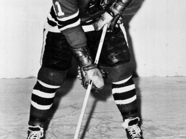 NHL smúti, zomrel legendárny slovenský rodák Stan Mikita