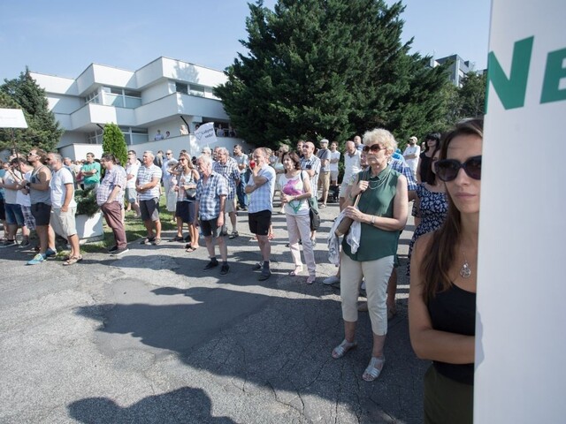 Zamestnanci SAV budú opäť protestovať, rezort ustúpiť neplánuje