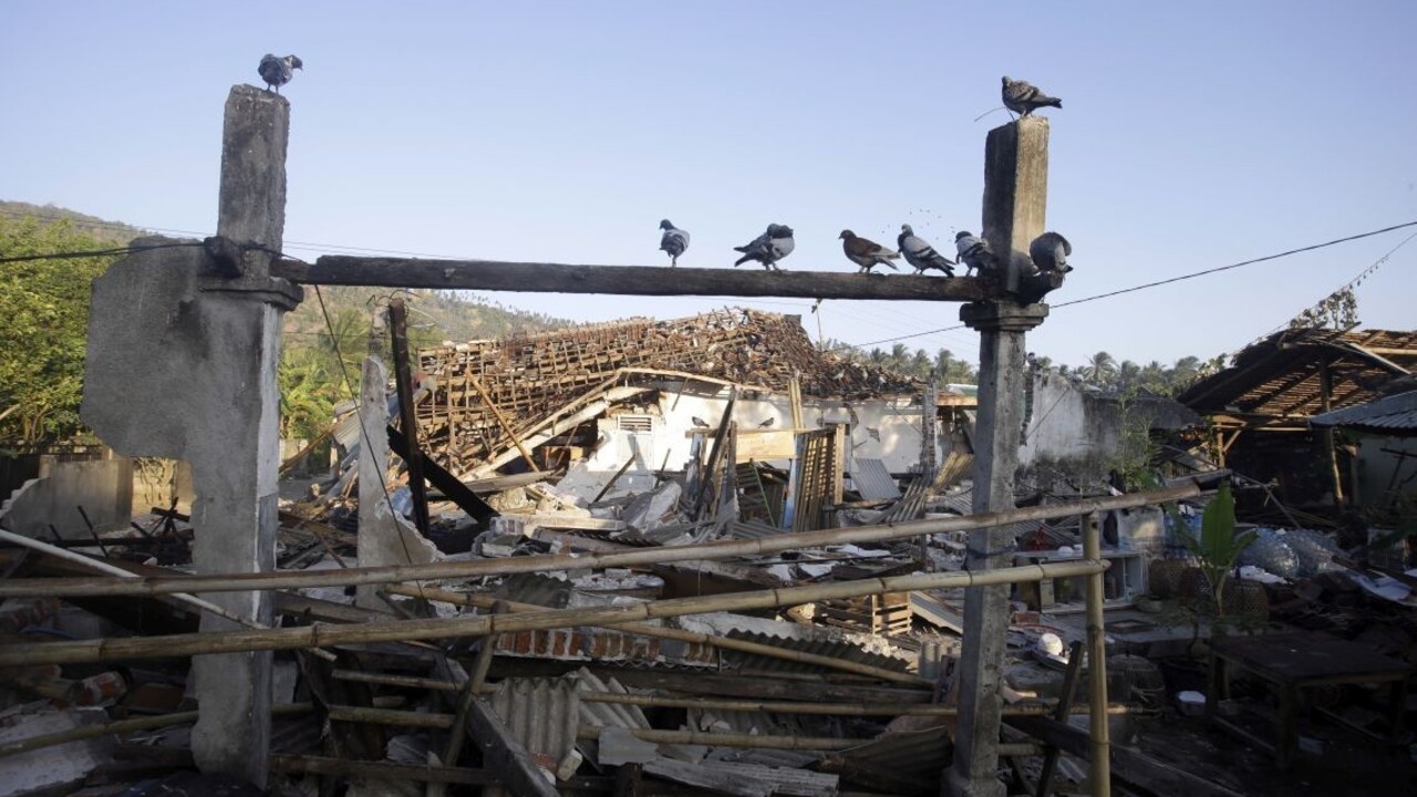 Silné zemetrasenie zodvihlo povrch ostrova Lombok o štvrť metra