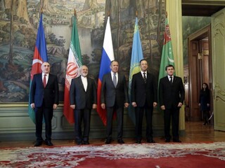 Päť krajín si jasnejšie rozdelilo Kaspické more, otázkou zostáva jeho dno