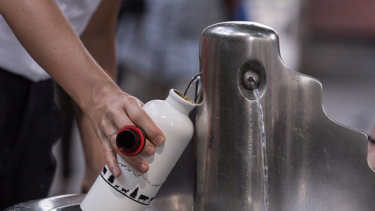 SHMÚ opäť varuje pred horúčavami, najvyššie teploty predpovedá východu