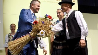 V Nitre otvorili Agrokomplex, premiér zhodnotil tohtoročnú žatvu