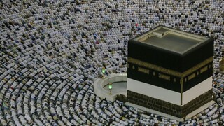 Mekka praská vo švíkoch, pre veriacich sa začala púť hadždž