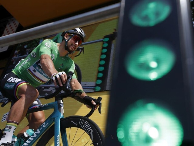 Sagan zostal bez šance, preteky v uličkách Hamburgu vyhral Viviani