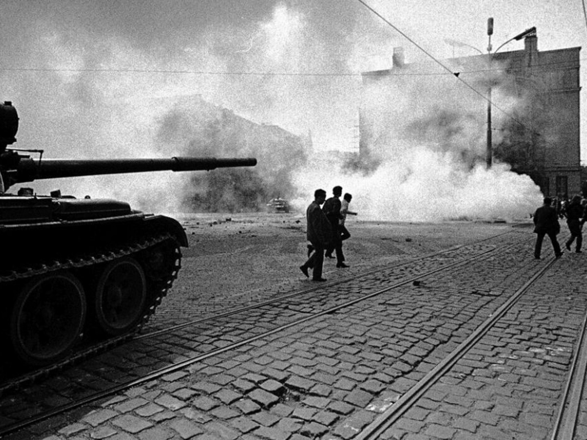 Tanky v Bratislave. Pozrite si unikátne fotografie Ladislava Bielika