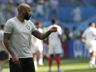 Henry smeruje na lavičku, trénerskú kariéru odštartuje v Bordeaux