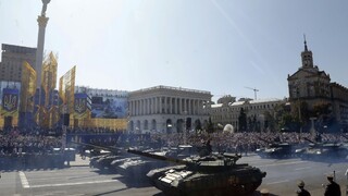Ukrajinci oslavujú Deň nezávislosti, v Kyjeve predstavili bojové stroje