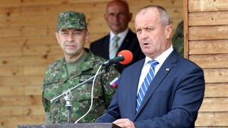 Fotogaléria: Minister obrany vítal vojakov zo zahraničných misií