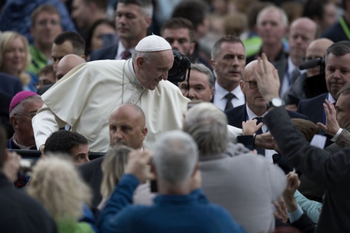 ireland-pope-88559-1f672191ed464ac5b883513775a96fba-kopia_8504e485.jpg
