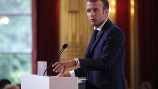 Nemôžeme sa spoliehať len na USA, vyhlásil Macron o bezpečnosti