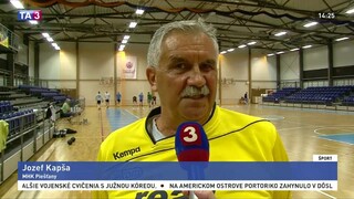 Piešťany budú hrať hádzanársku extraligu aj so 63-ročným brankárom