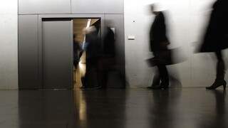 Ako zvýšiť ženám platy? Strana Spolu tvrdí, že má riešenie