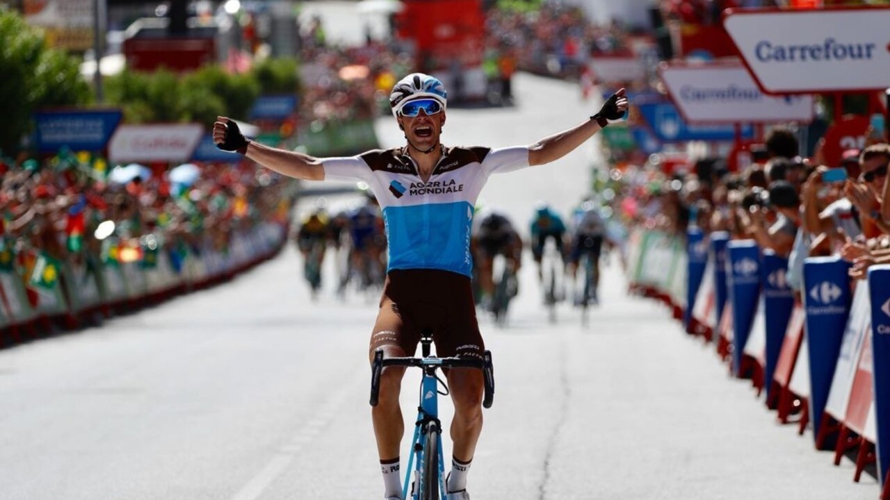 Sagan finišoval na druhom mieste, predbehol ho iba Gallopin