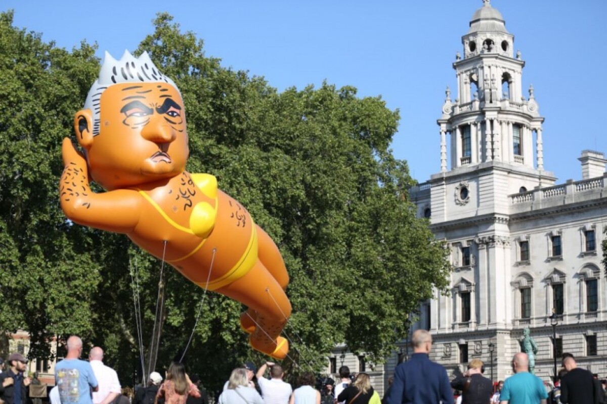 britain-anti-mayor-balloon-73254-81daf13675f547bfb5206dd90c4157bd_4594a757.jpg