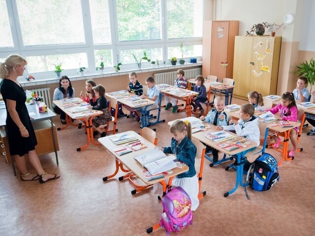 Vyššia odbornosť i viac peňazí. Rezort školstva predstavil priority