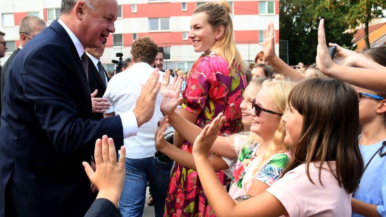 Kiska bol na jednej z najlepších ZŠ: Školstvo musí byť prioritou