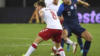 Slovenskí futbalisti vyhrali v bizarnom súboji, Dánom strelili 3 góly