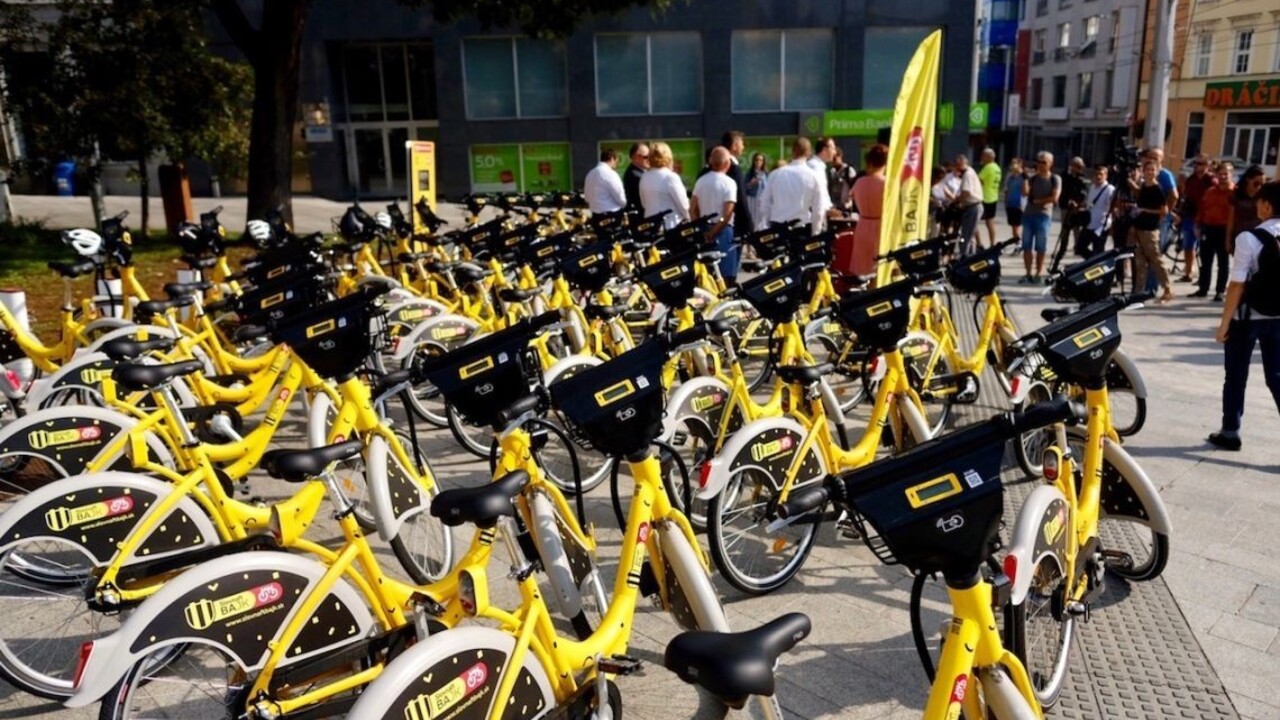 V Bratislave spustili zdieľanie bicyklov. Pozrite si, ako funguje