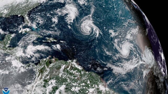 Hurikán Florence prudko naberá na sile, vyhlásili stav ohrozenia