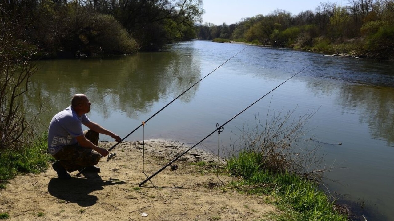 Z Hornádu vytiahli telá dvoch mŕtvych mužov, má ísť o rybárov