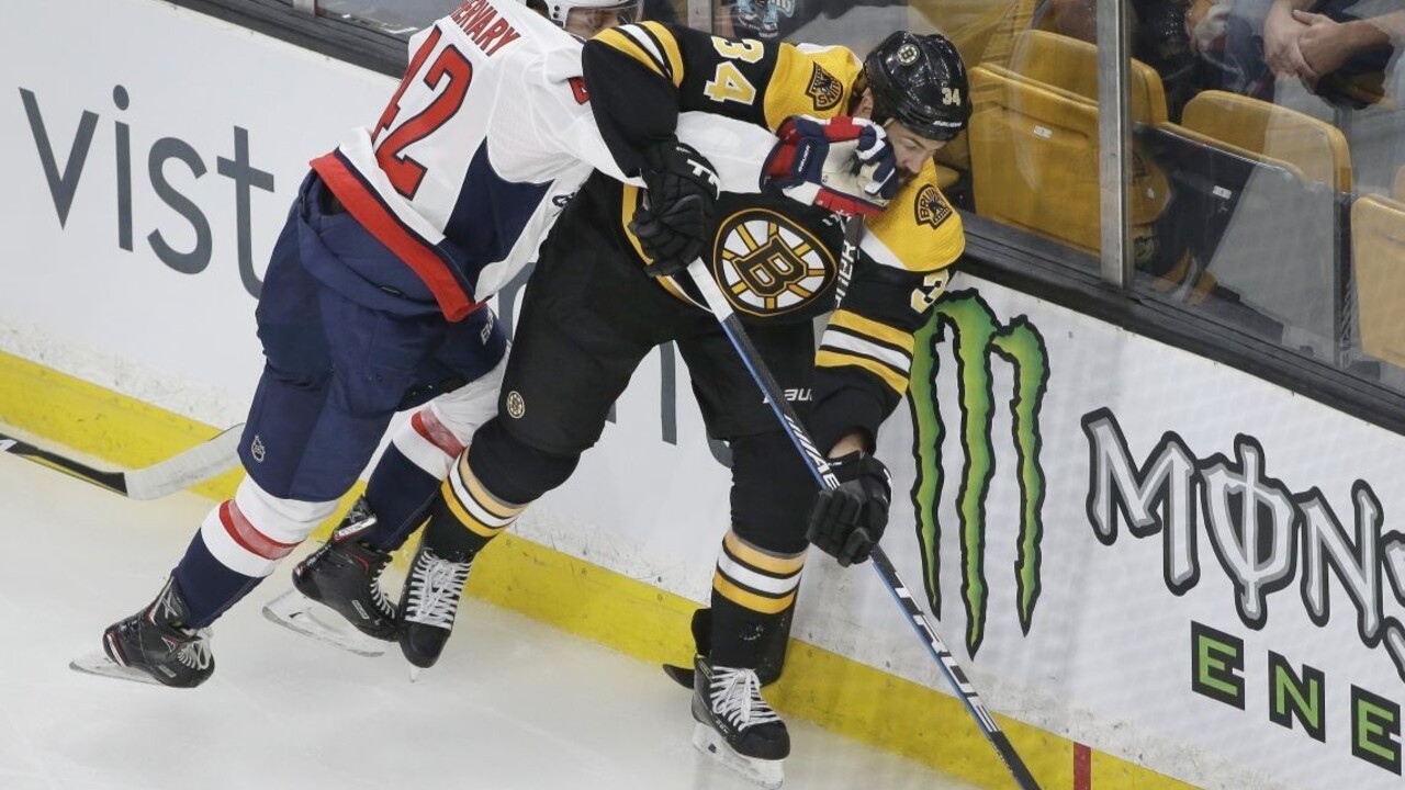 NHL: Bostonskí medvedi zdolali Washington, rozhodli samostatné nájazdy