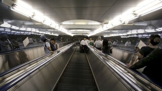 V metre vybuchol notebook, cestujúcich ovládla panika