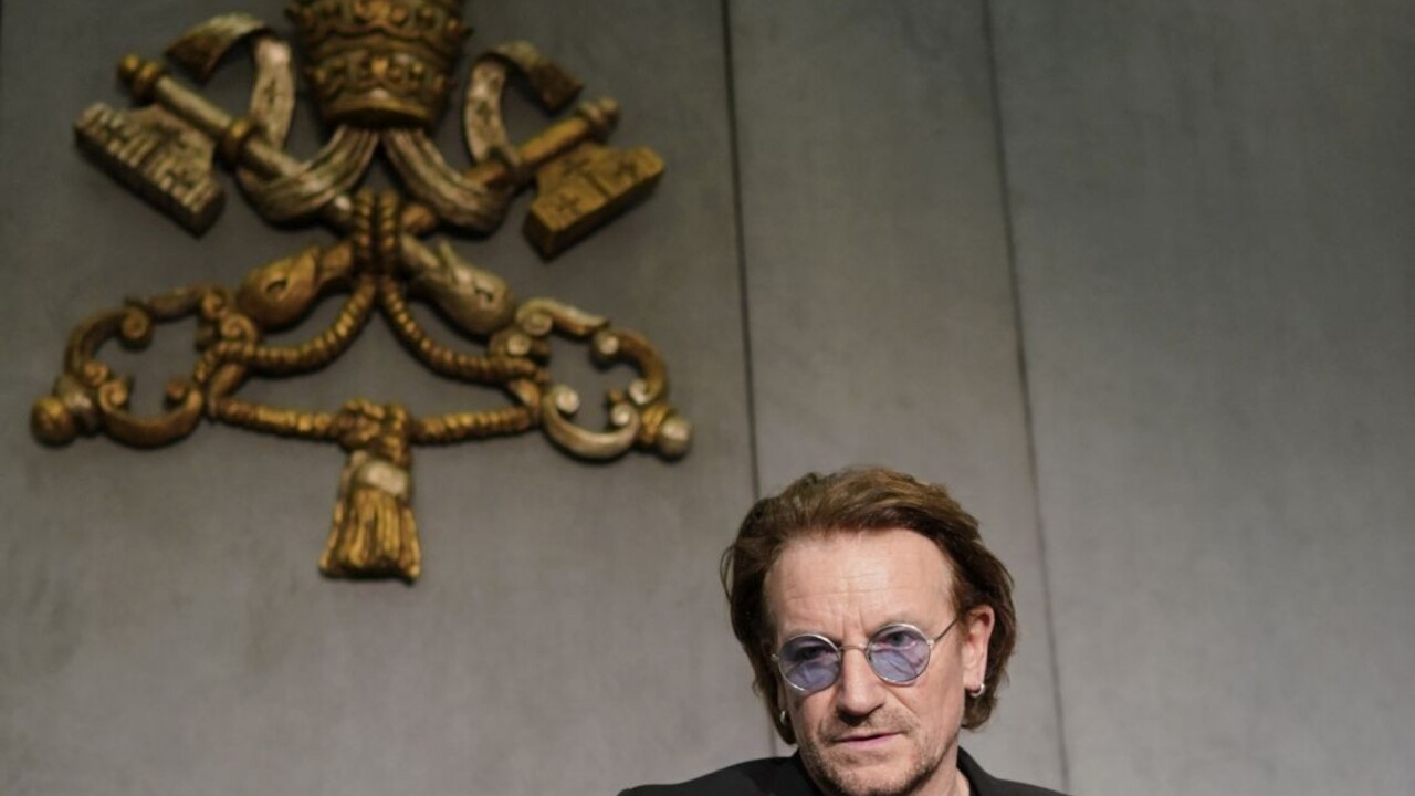 Pápež je úprimne zdesený, tvrdí Bono po stretnutí s Františkom