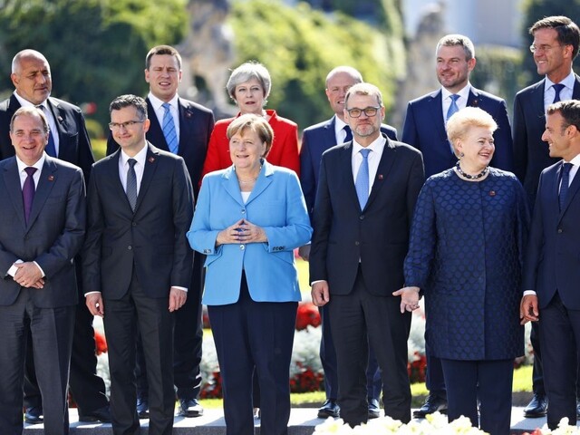 Lídri EÚ opäť hovorili o platbách pre tých, ktorí neprijímajú migrantov