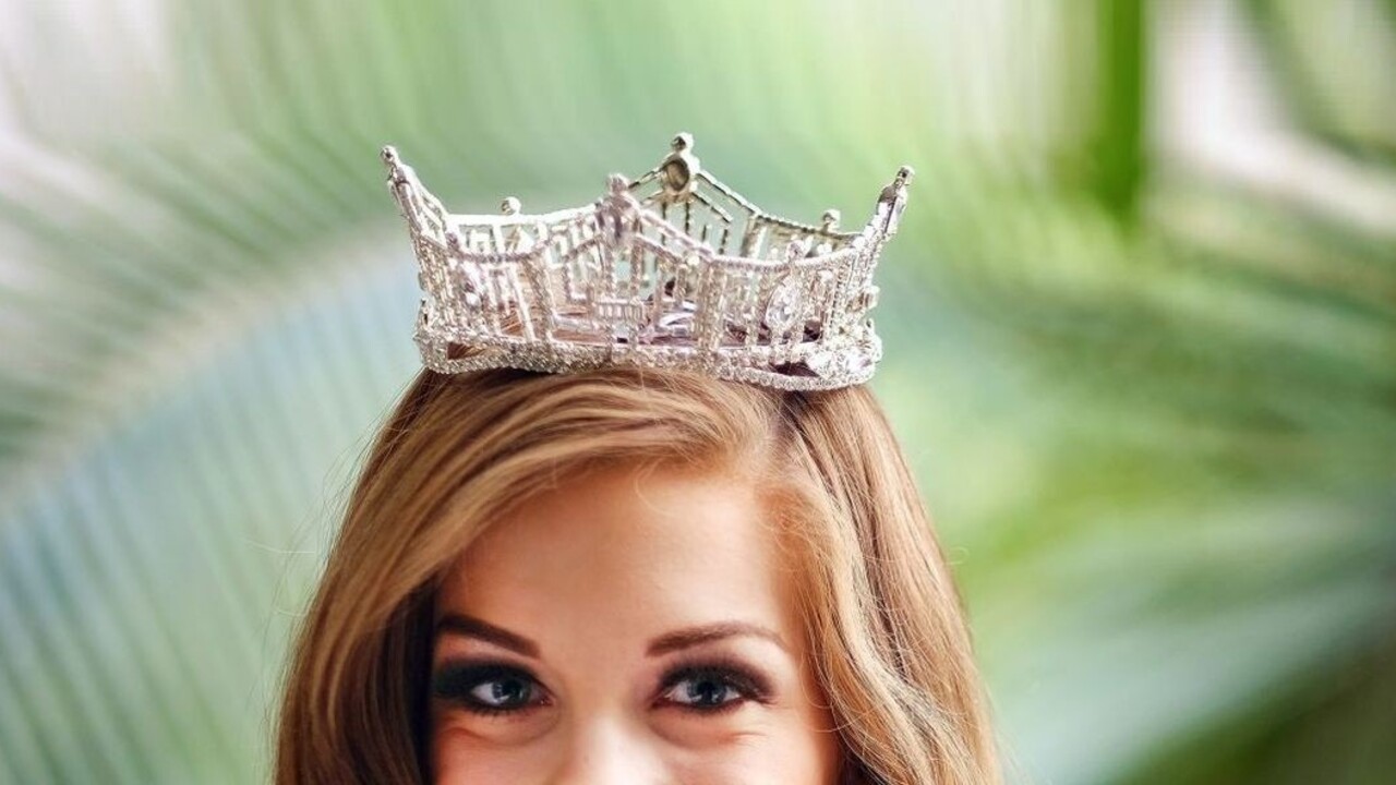 Osud prvého najkrajšieho dievčaťa planéty je opradený tajomstvom