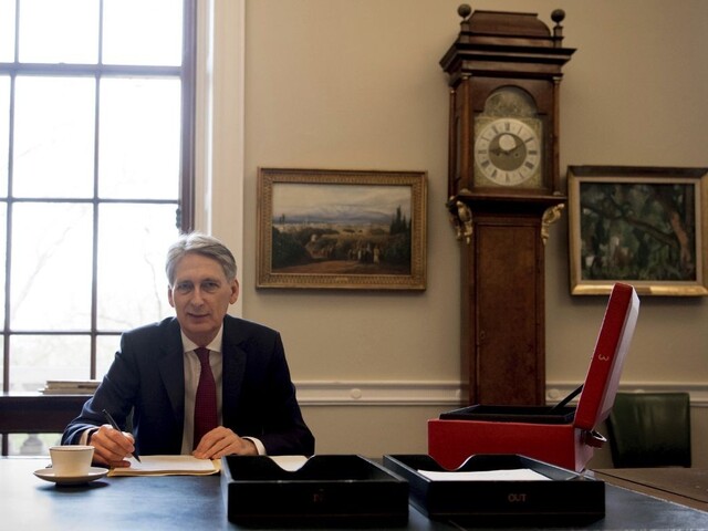 Británia žiada o pomoc, obavy z neriadeného brexitu rastú