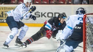 V Bystrici sa hral atraktívny hokej, padlo 11 gólov