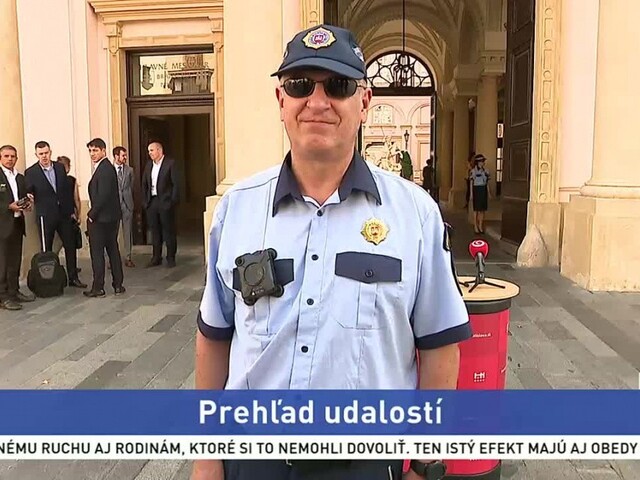 Mestskí policajti v Bratislave dostali kamery, zatiaľ na skúšku