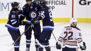 NHL: Winnipeg zvíťazil aj bez Daňa, Columbus doma vysoko podľahol