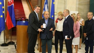Danko v Grécku rokoval s prezidentom a dostal medailu parlamentu