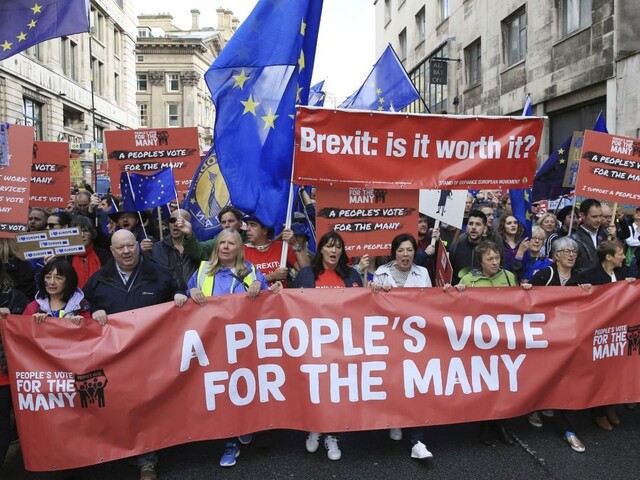 Situácia sa otočila. Labouristi pripúšťajú nové hlasovanie o brexite