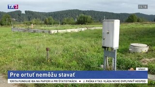 Kúpili si pozemky, stavať však nemôžu. Riskujú zdravie a život