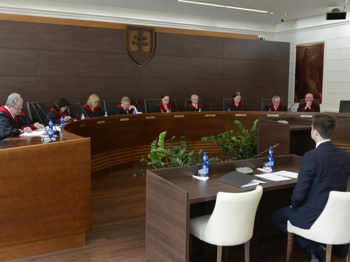 súd právnik advokát justícia 1140 px (TASR/Milan Kapusta)
