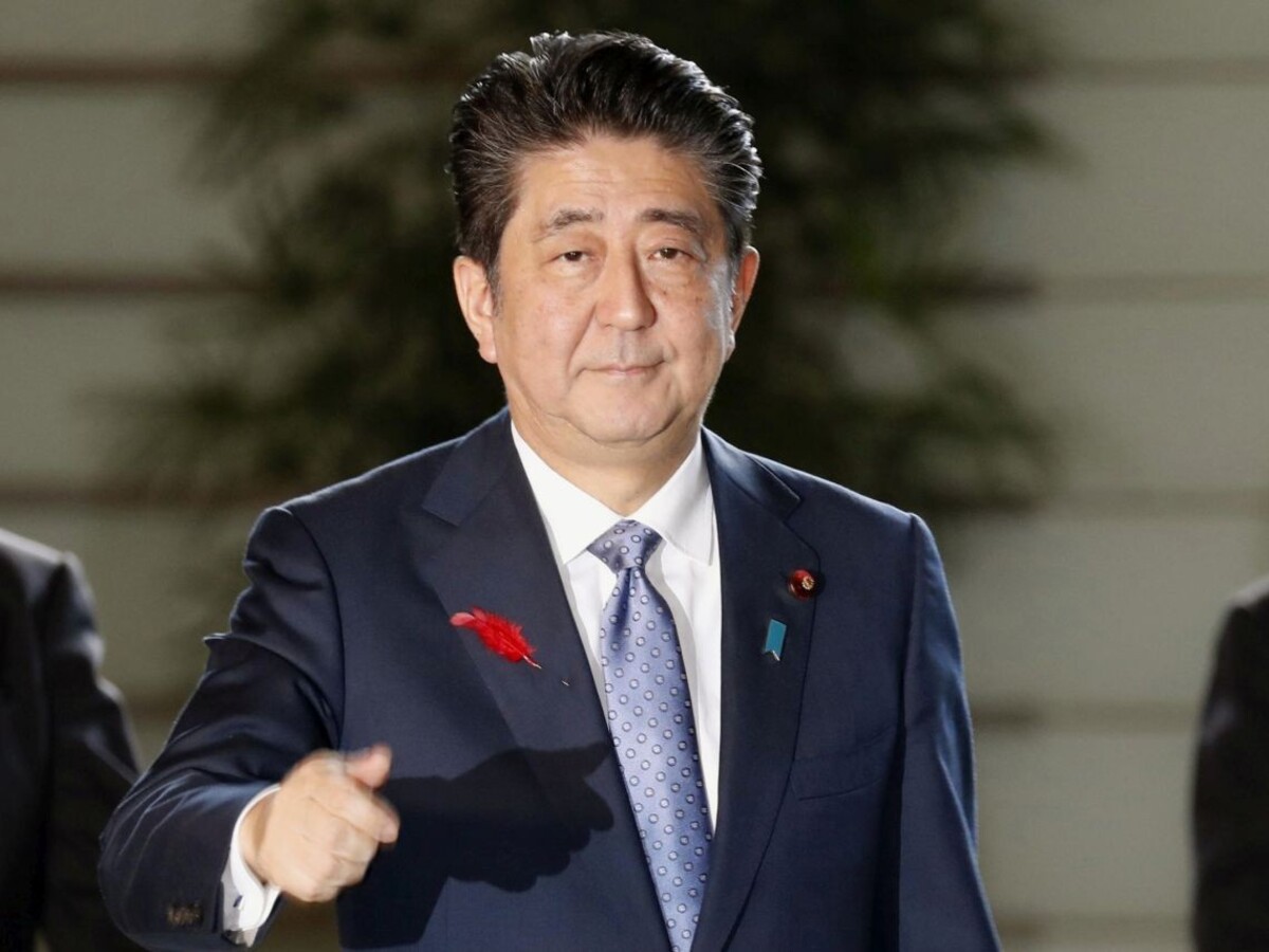 Japonský premiér urobil zmeny, vymenil polovicu ministrov