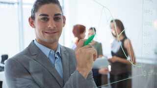 Manažéri nechcú platiť vyššie odvody, odmietajú Vážneho návrh