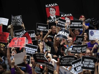 Američania protestujú, Brett Kavanaugh podľa nich nemá byť sudcom