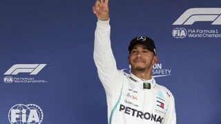 Famózny Hamilton žne úspechy, je favoritom Veľkej ceny Japonska