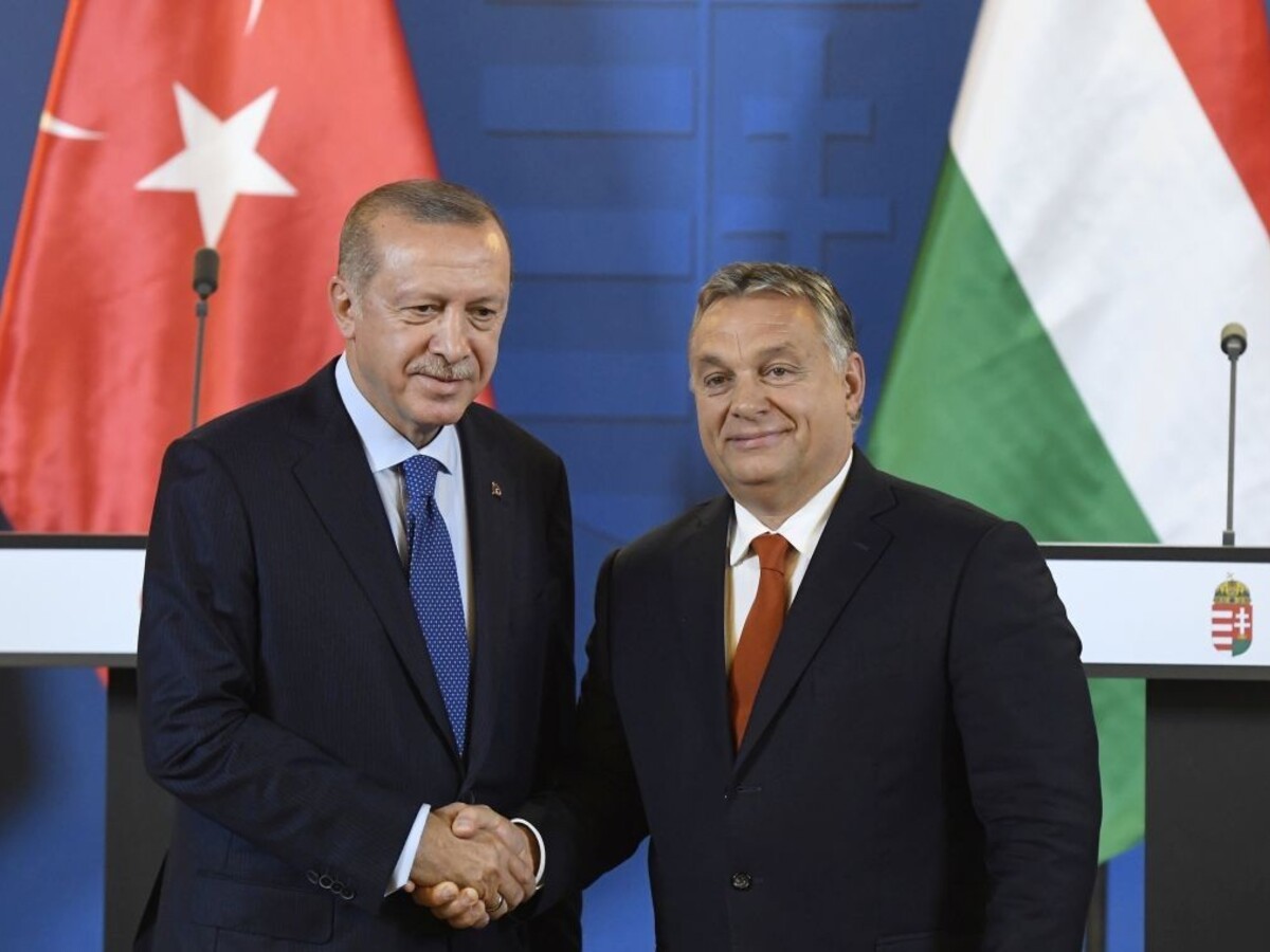 Orbán a Erdogan sa dohodli na spolupráci, chcú modernú armádu