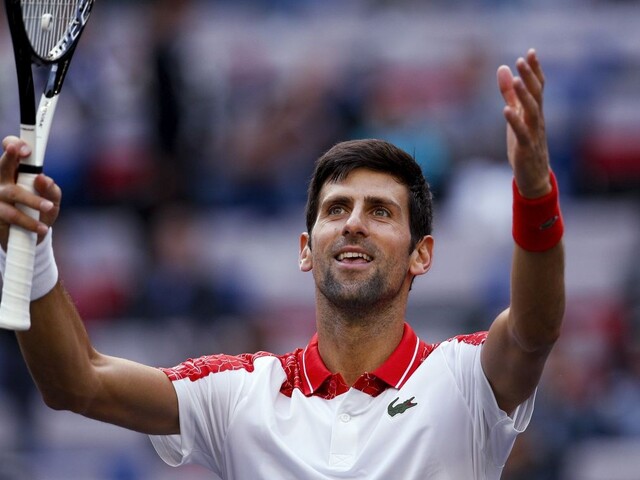 Djokovič si nemusí zahrať ani na druhom grandslame v Paríži. Na vstup do krajiny potrebuje očkovanie