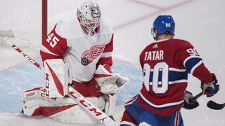 NHL: Tatar víťazne, proti bývalému tímu si pripísal tri body