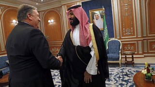 Saudi začali vyšetrovať prípad novinára, princ sľúbil odpovede