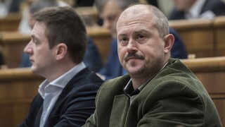 Má šancu prejsť. Kotlebovci podporia návrh na dôchodkový strop