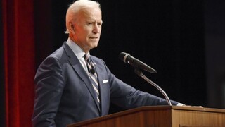 Joe Biden radí nezosadiť Trumpa, žaloba by vraj nemala podporu