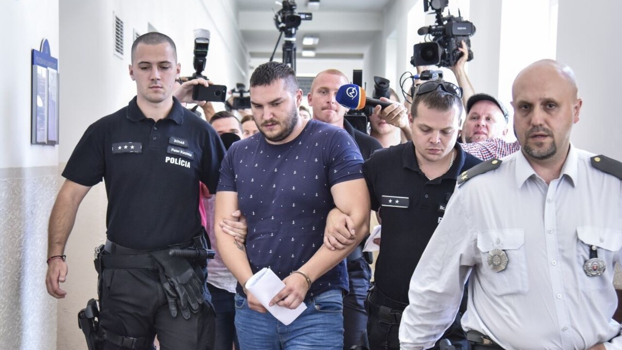 Obvinený zo zabitia Filipínca zostáva vo väzbe, žiadosť stiahol