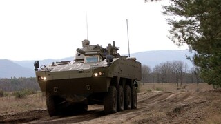 Na výrobe obrnených vozidiel Patria sa budú podieľať slovenské firmy, informoval Naď